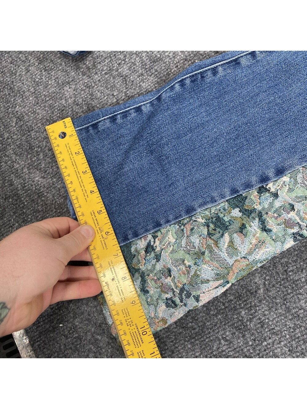 Vervet Los Angeles Wide Leg Distressed Jeans Floral Sz 25 Grandma Chic Grunge AG - Picture 13 of 16